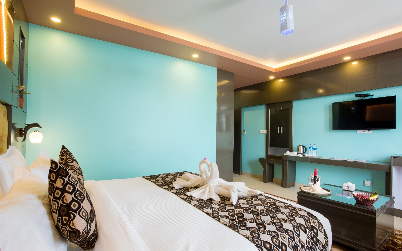 Hotel room 4